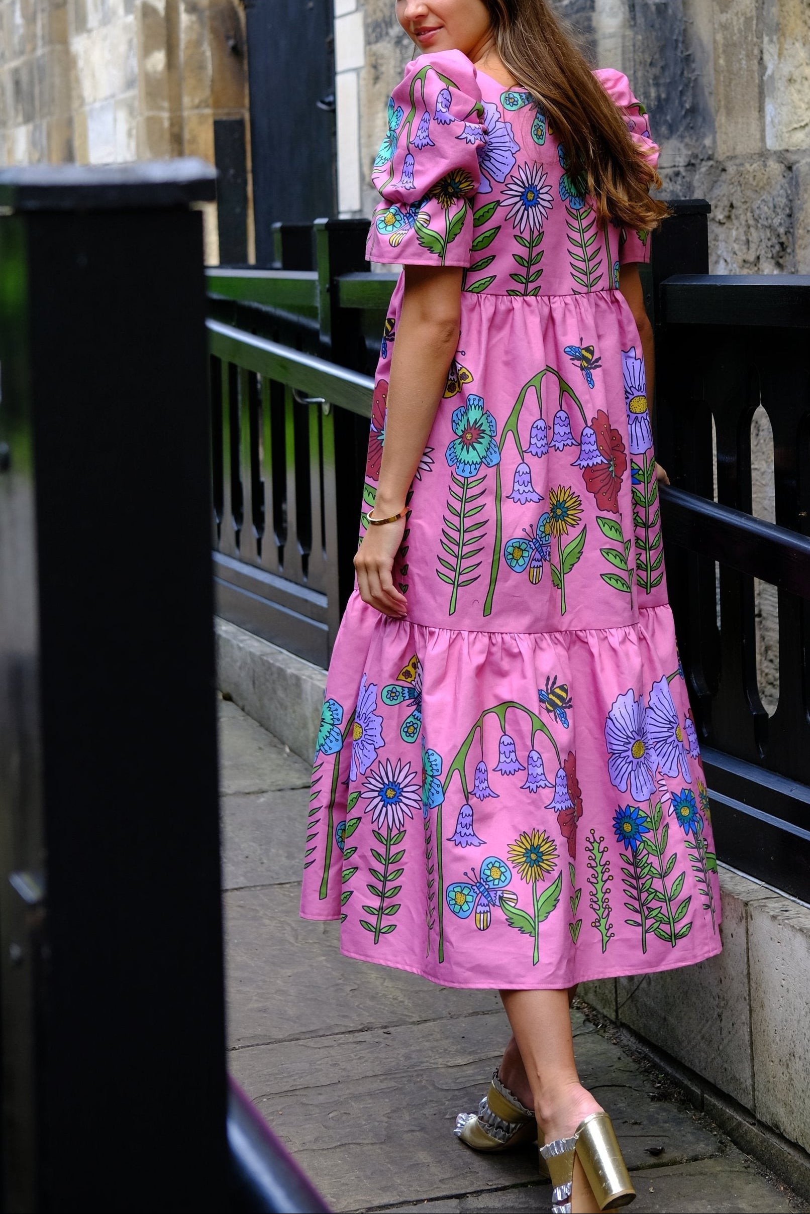Zelda in Pink Midsummer Meadow (Organic Cotton Sateen)
