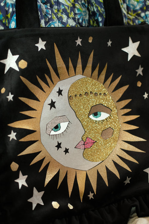 Archive Eclipse Velvet Bag
