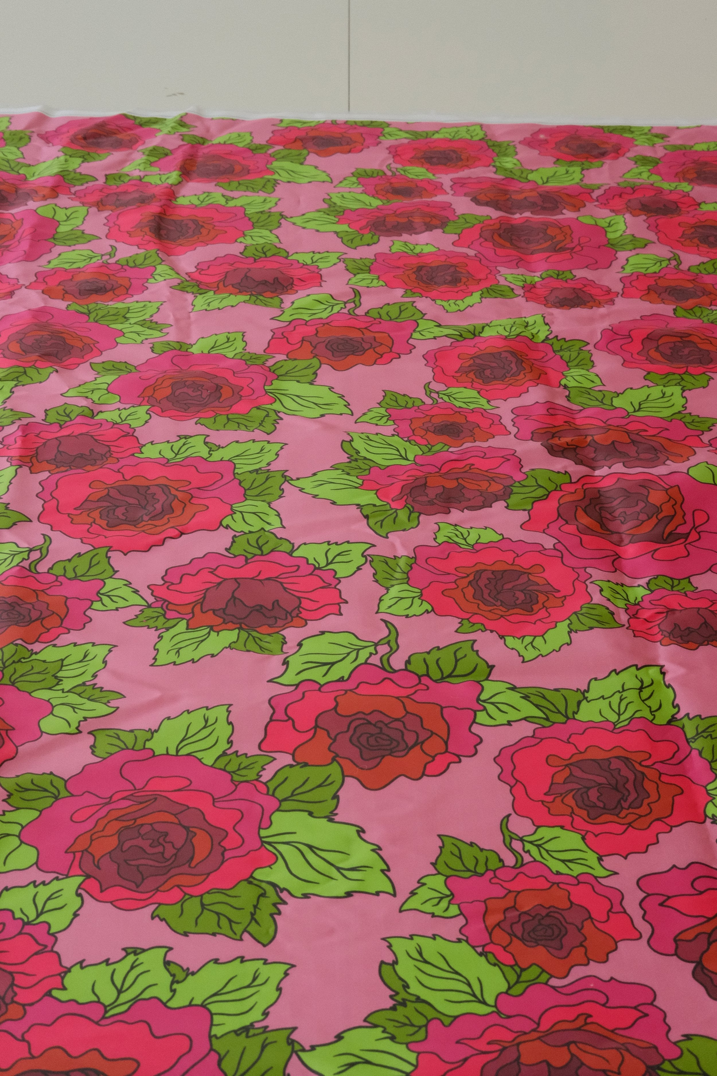 Wild Rose 100% Organic Cotton Sateen (per meter)