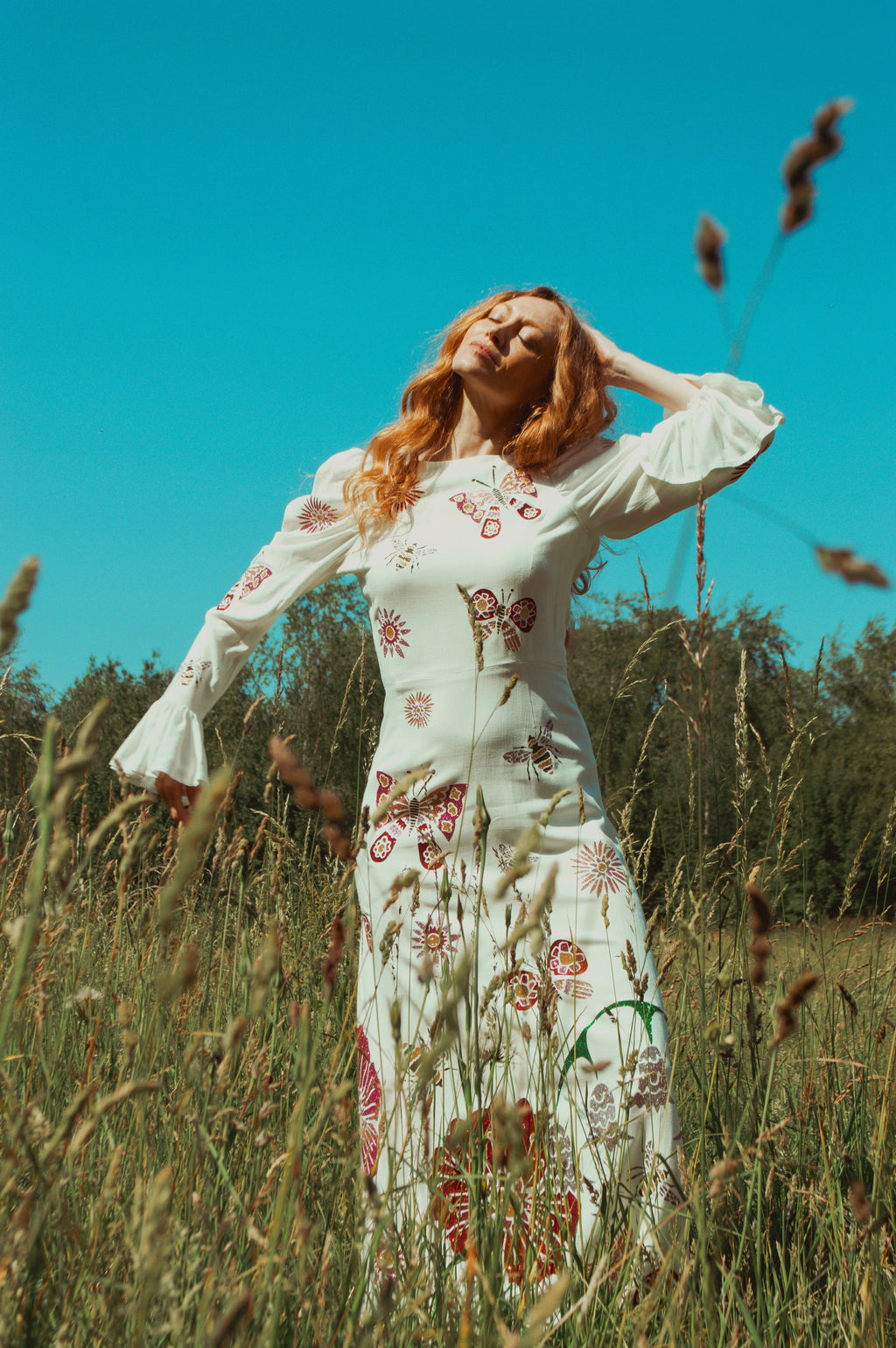 Seraphina ft. Midsummer Meadow Appliqué