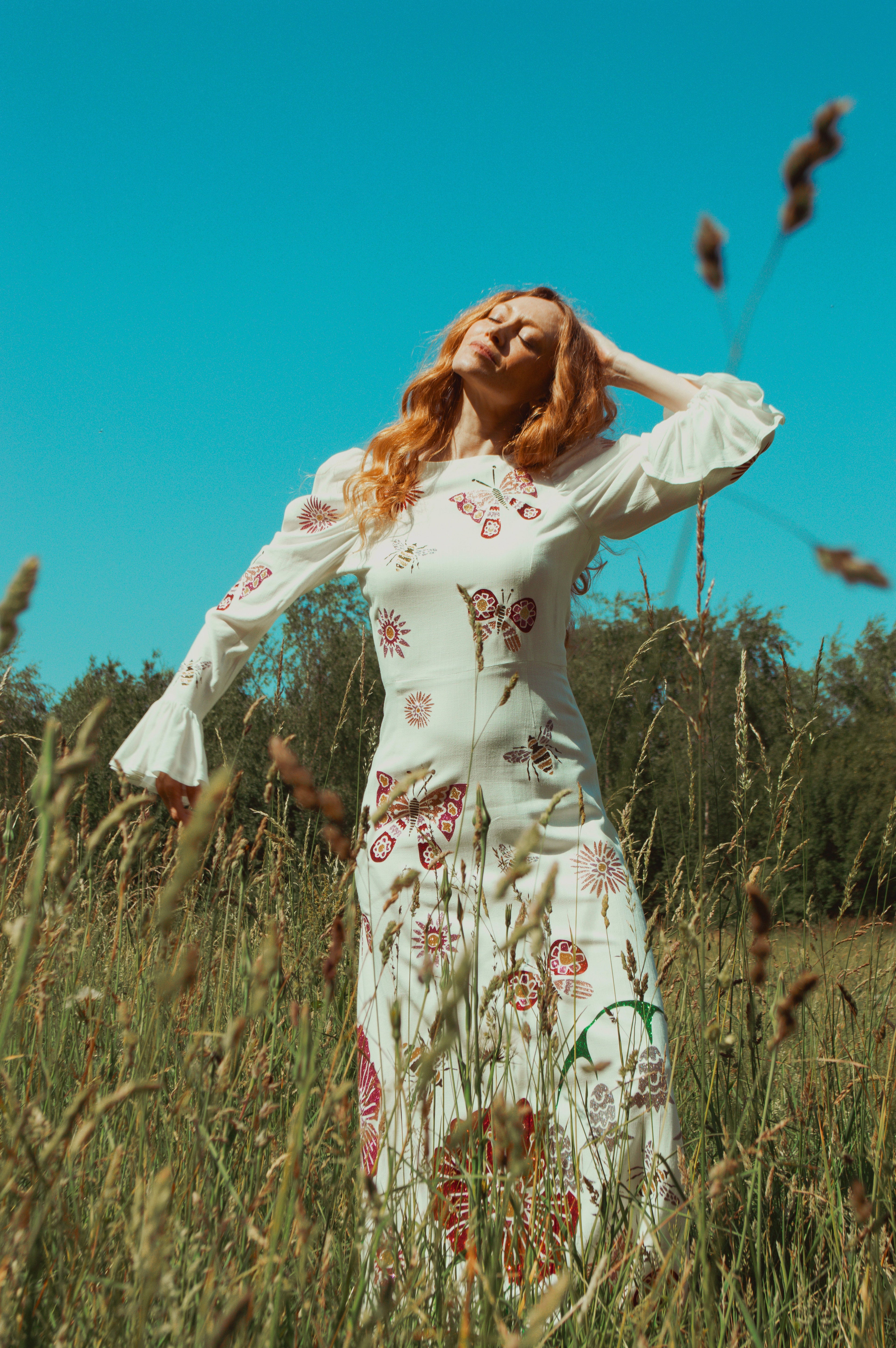 Seraphina ft. Midsummer Meadow Appliqué