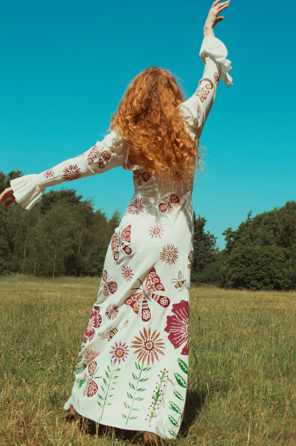 Seraphina ft. Midsummer Meadow Appliqué