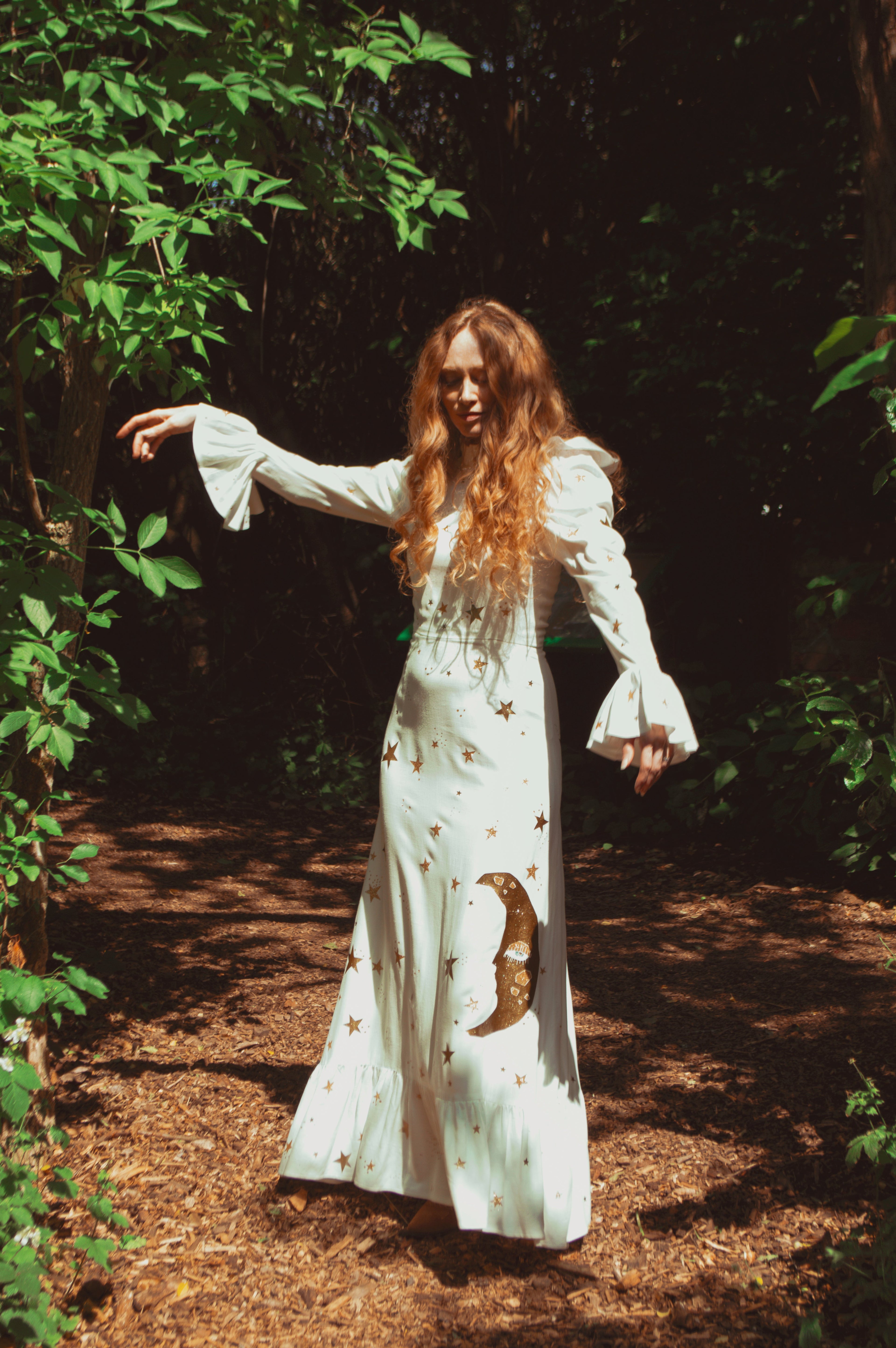 Adelina ft. Luna Appliqué