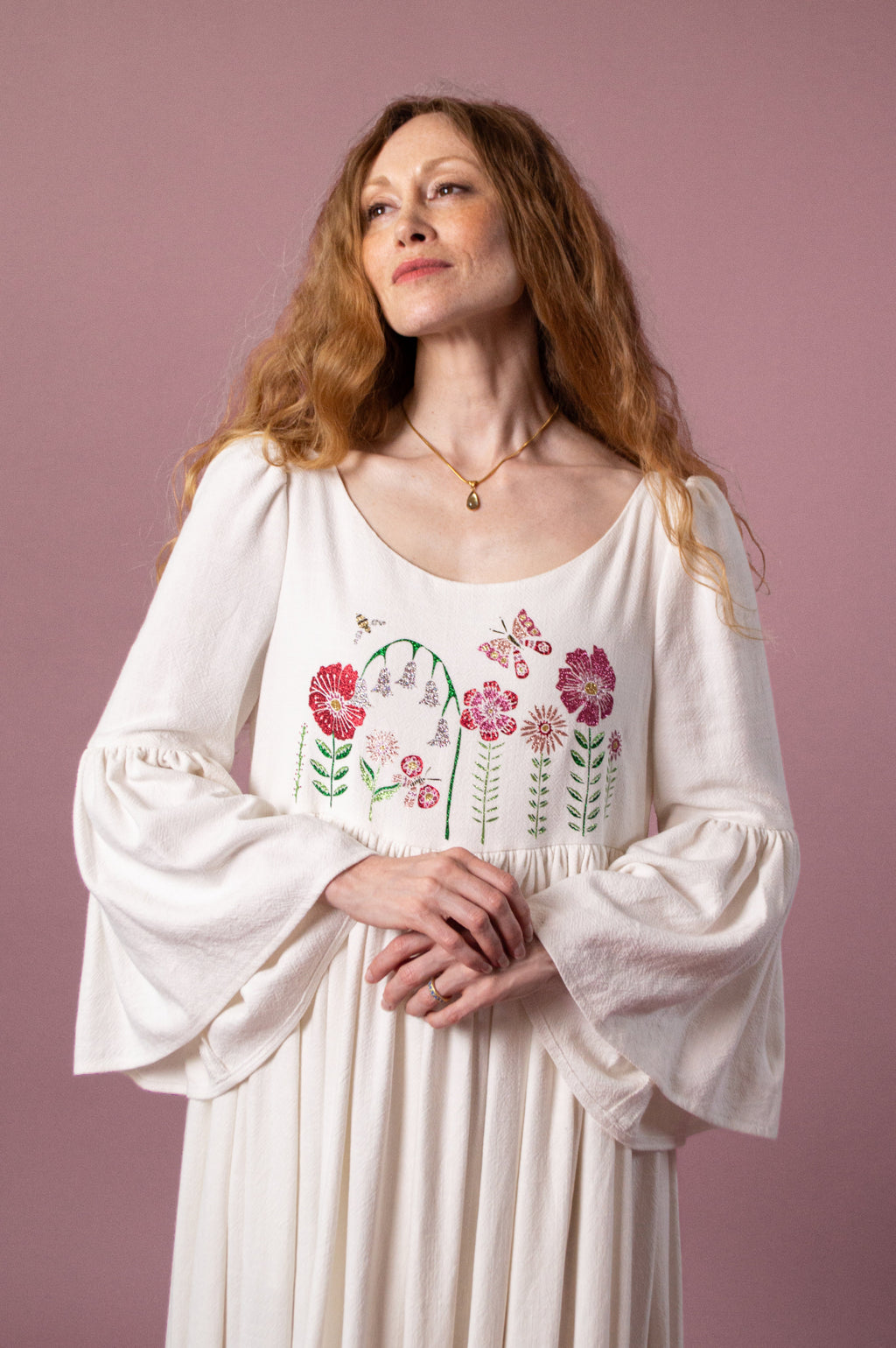 Gaia ft. Midsummer Meadow Appliqué