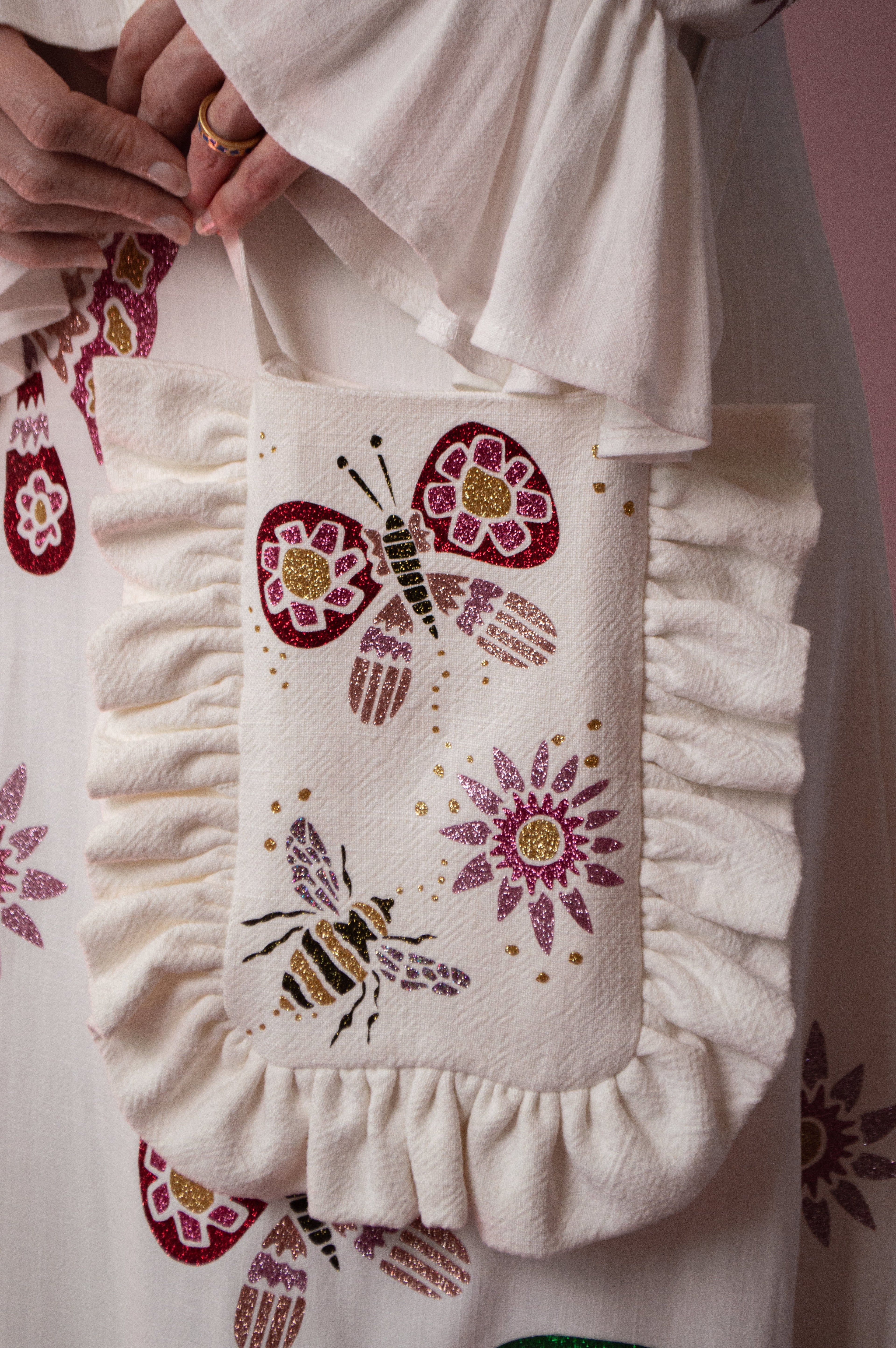 Arrietty with Midsummer Meadow Appliqué