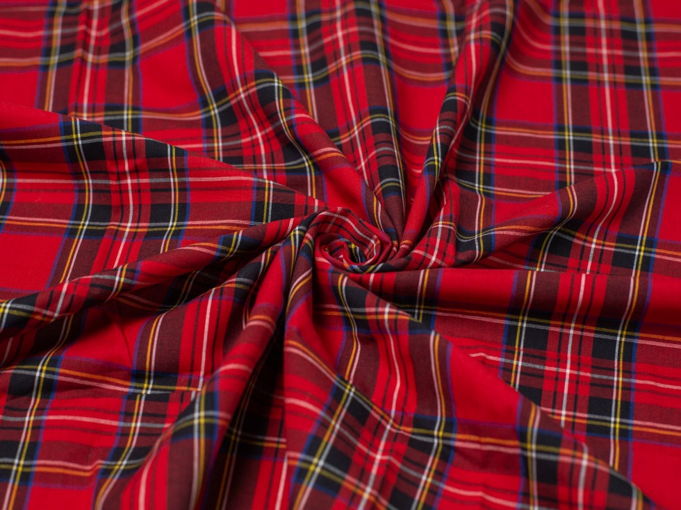 Studio Sale: Royal Stewart Tartan 100% Cotton (per meter)