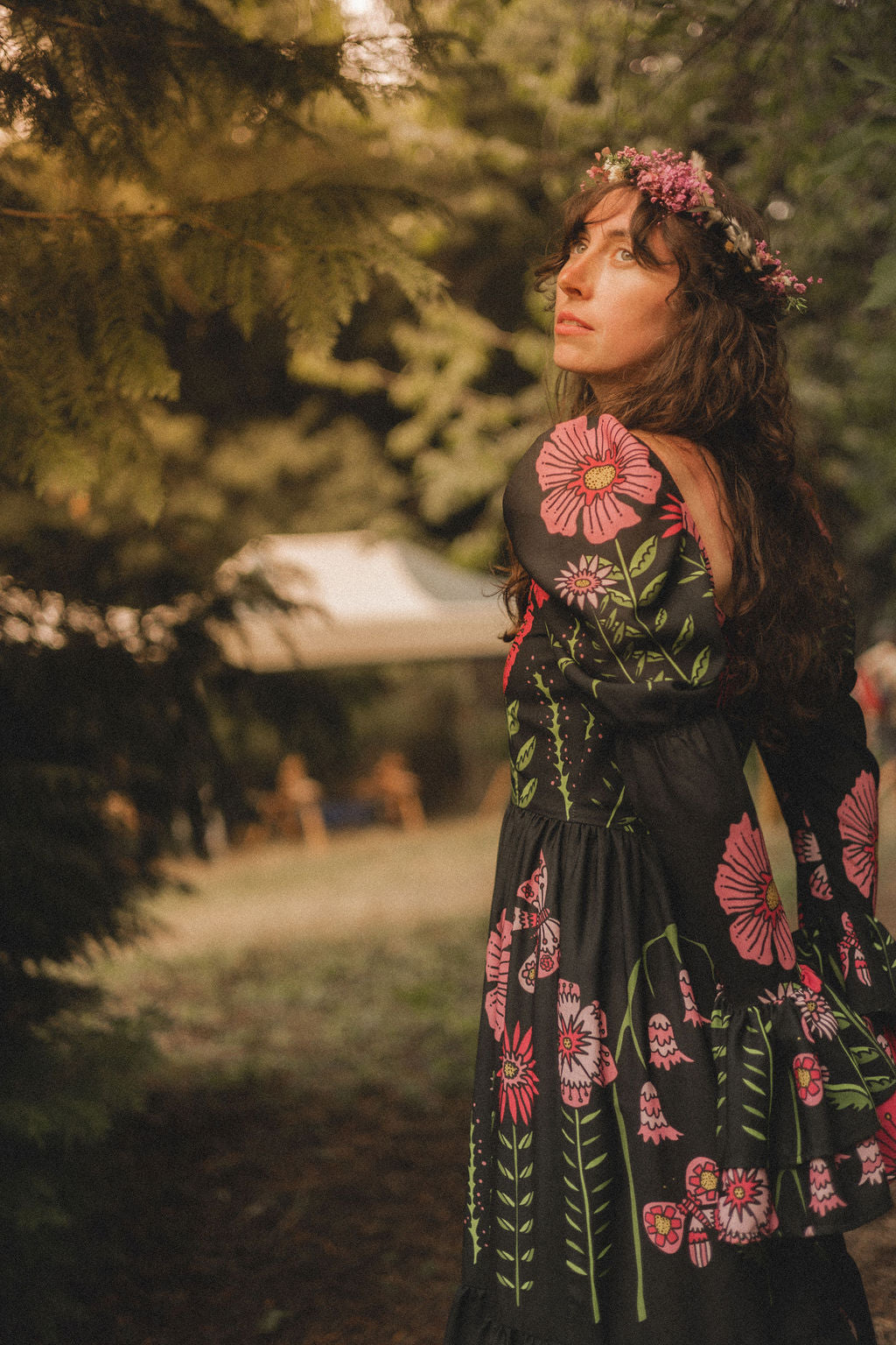 Jolene in Black Midsummer Meadow